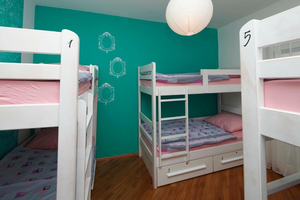 Hostel Pozitiv *